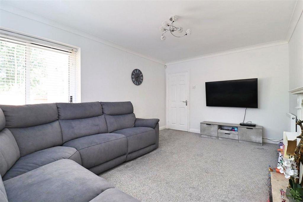 Property photo 3 of 23 Img_5411.Jpg