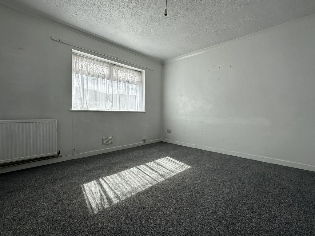 Property photo 3 of 15 Not Specified