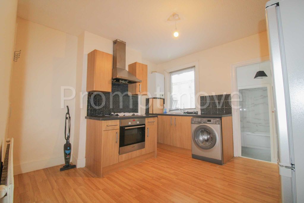 Property photo 3 of 9 Na