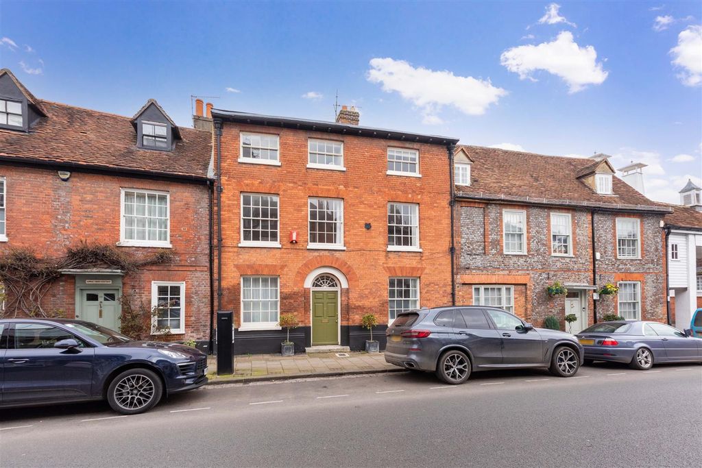 Property photo 1 of 32 Recliff House-1.Jpg