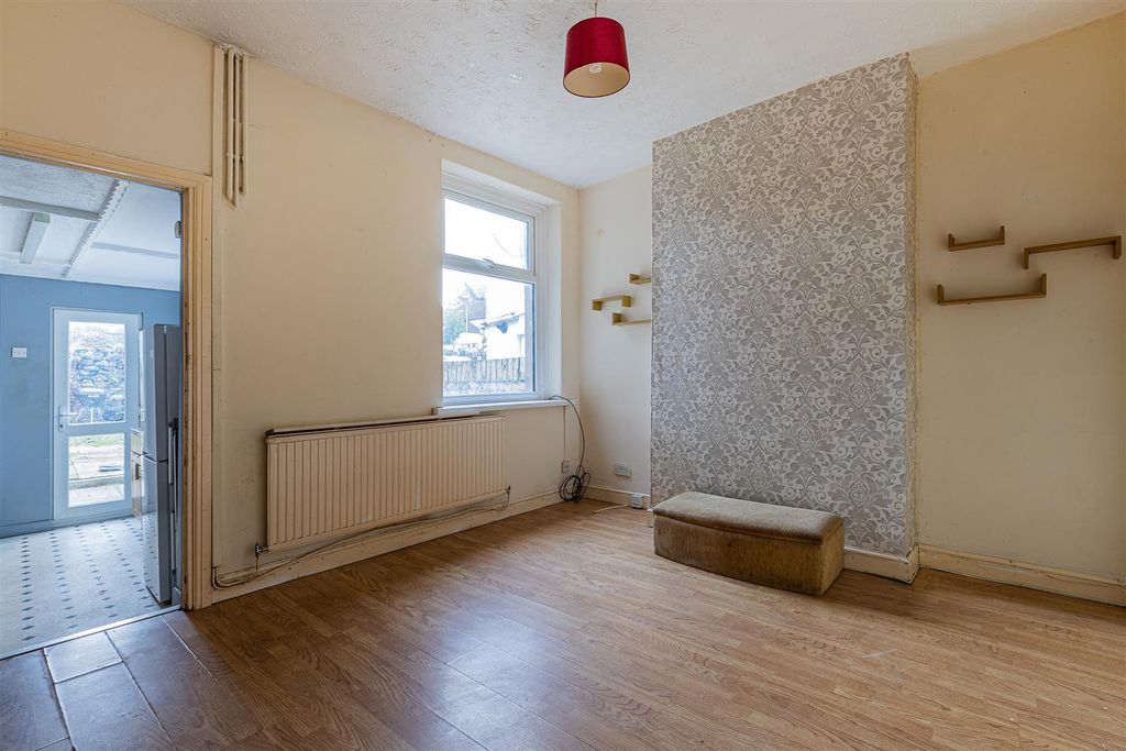 Property photo 3 of 15 188-6.Jpg