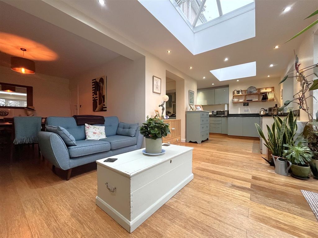 Property photo 3 of 30 Img_9453.Jpg