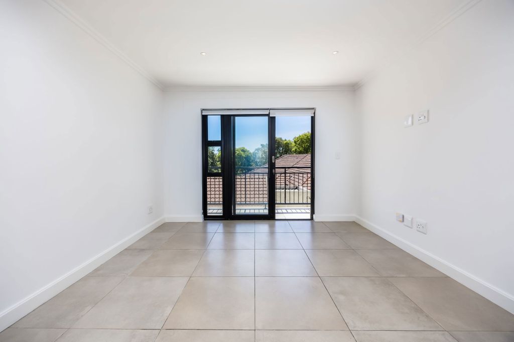 Property photo 2 of 24 Dbv1718431