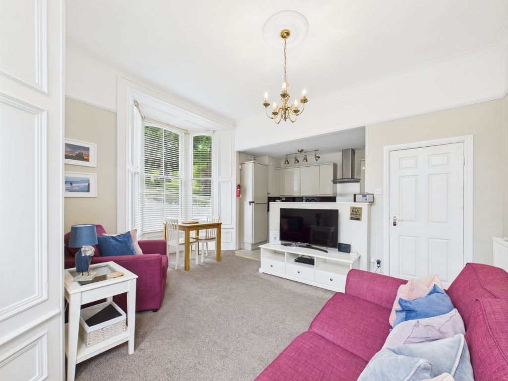 Property photo 2 of 12