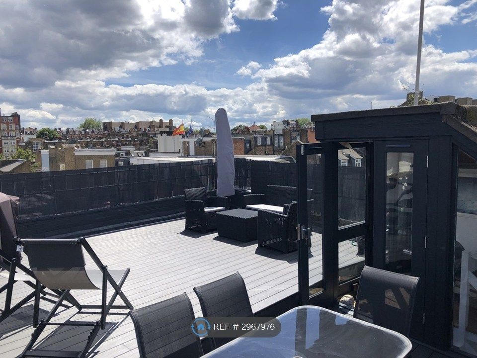 Property photo 2 of 15 Roof Terrace 49 Sq.m