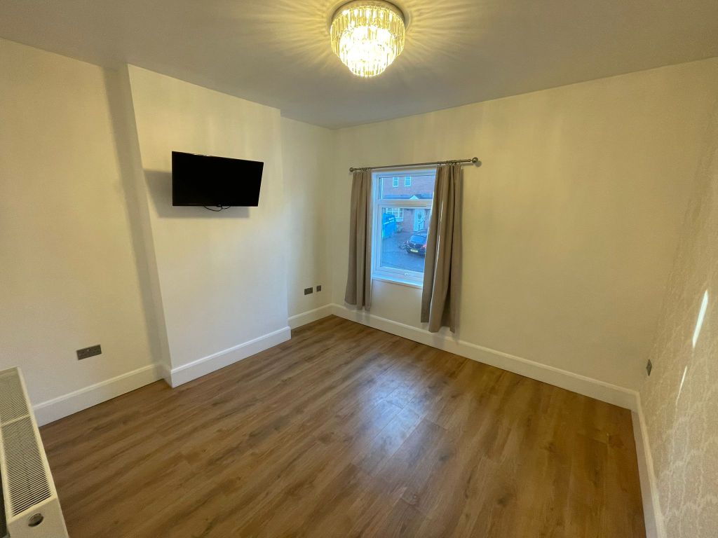 Property photo 2 of 7 Image