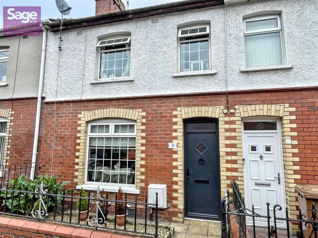 Property photo 1 of 21