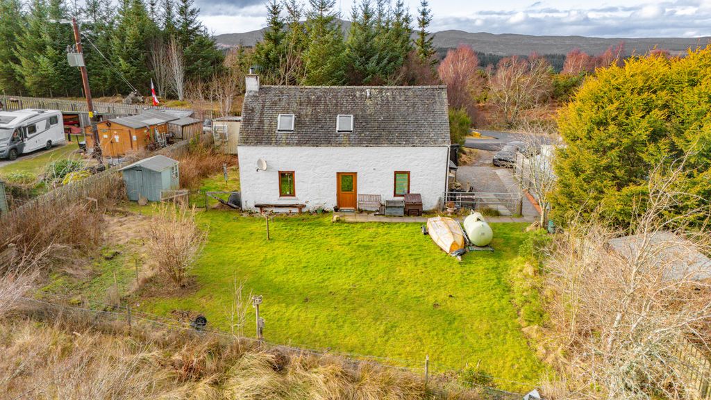 Property photo 1 of 42