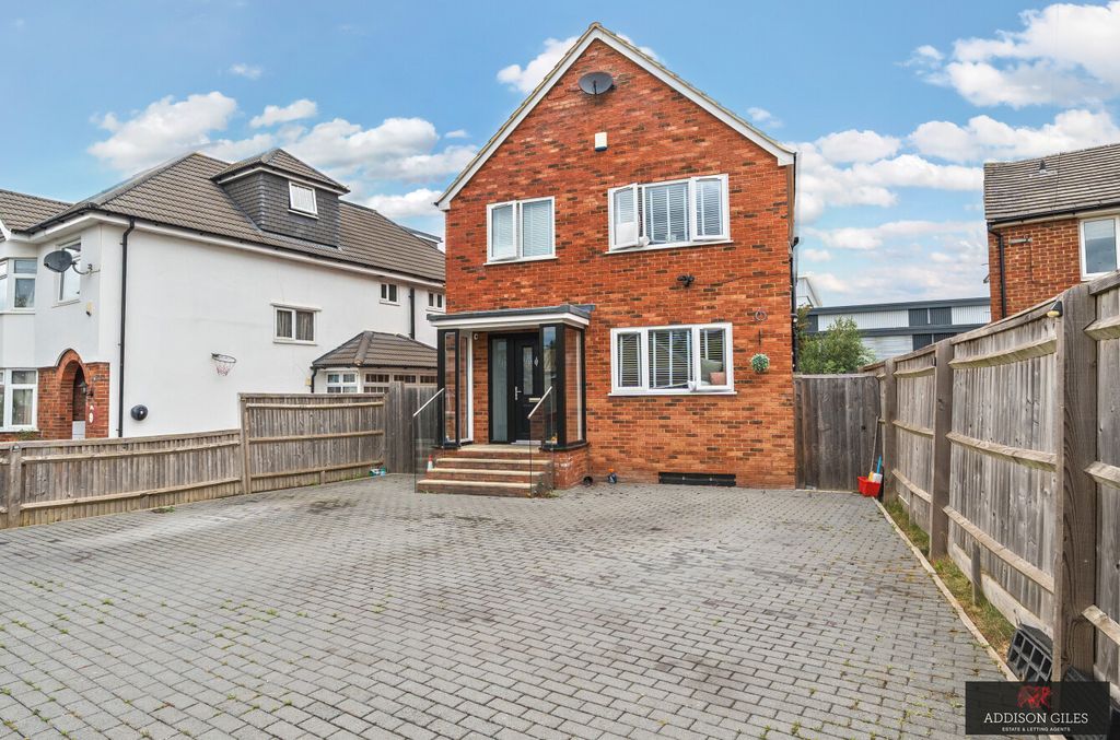 Property photo 1 of 20 Photo 15