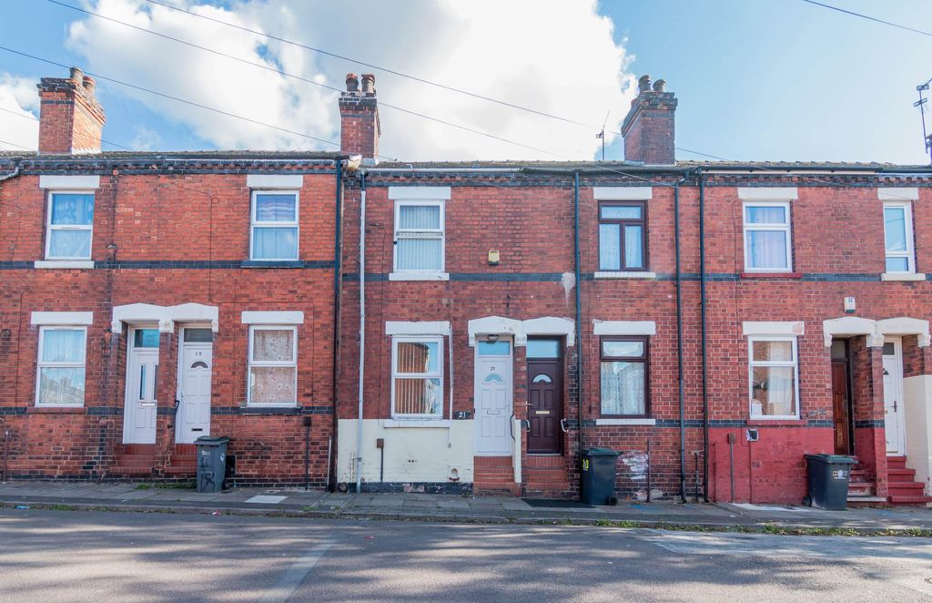 Property photo 1 of 13