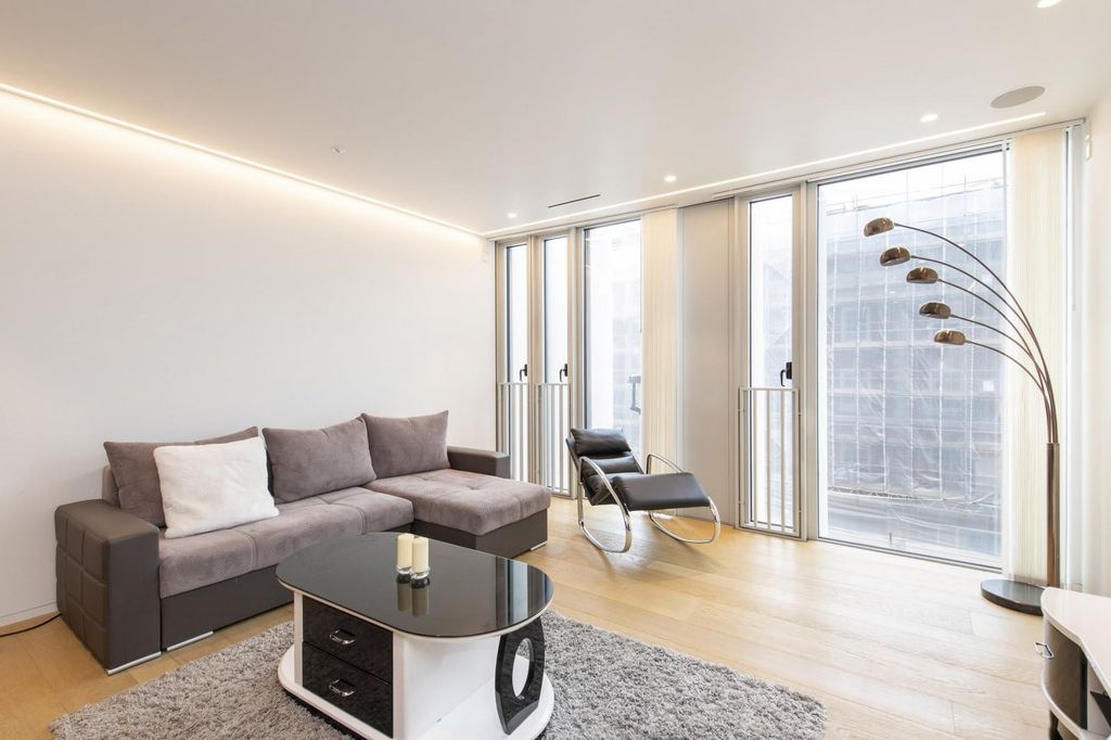 Property photo 3 of 8 Image