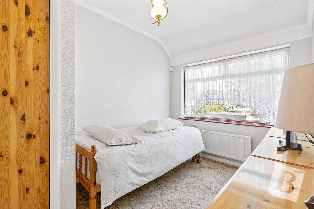 Property photo 3 of 12 Bedroom