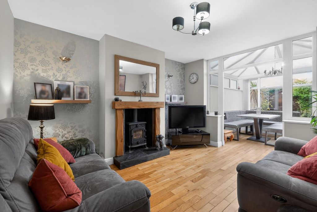 Property photo 2 of 25 Pnmb0831.Jpg