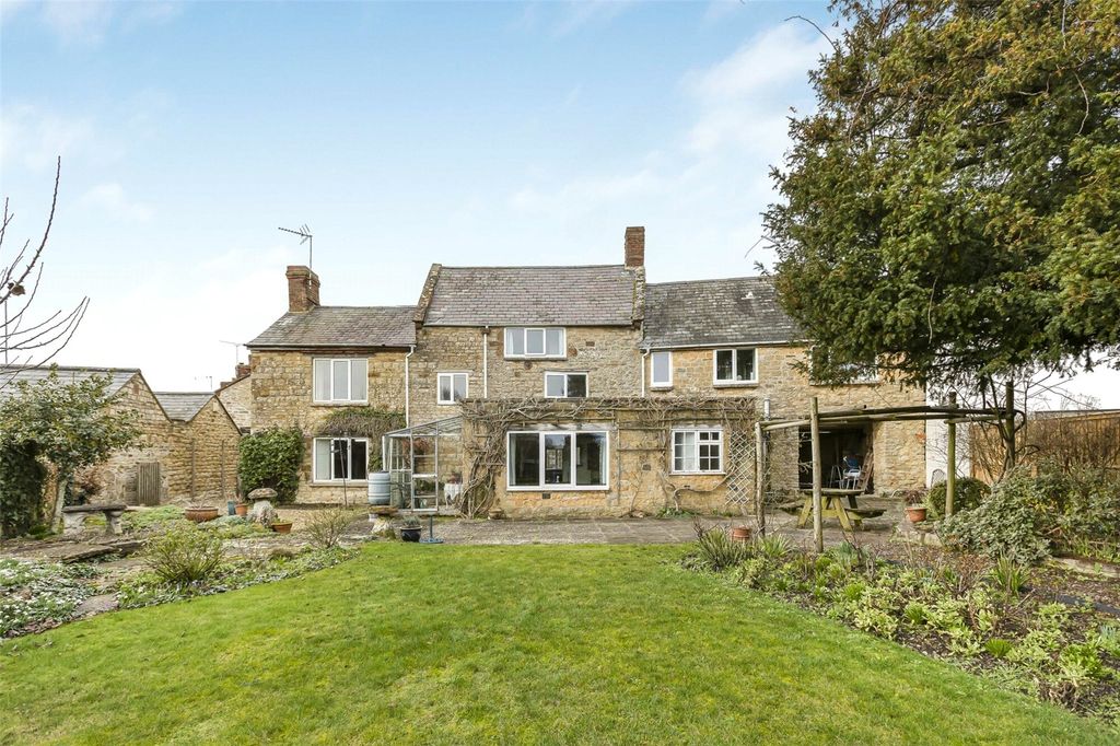 Property photo 1 of 10 Picture No. 15