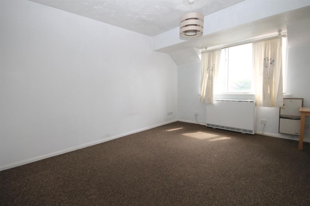 Property photo 2 of 10 Img_5412.Jpg