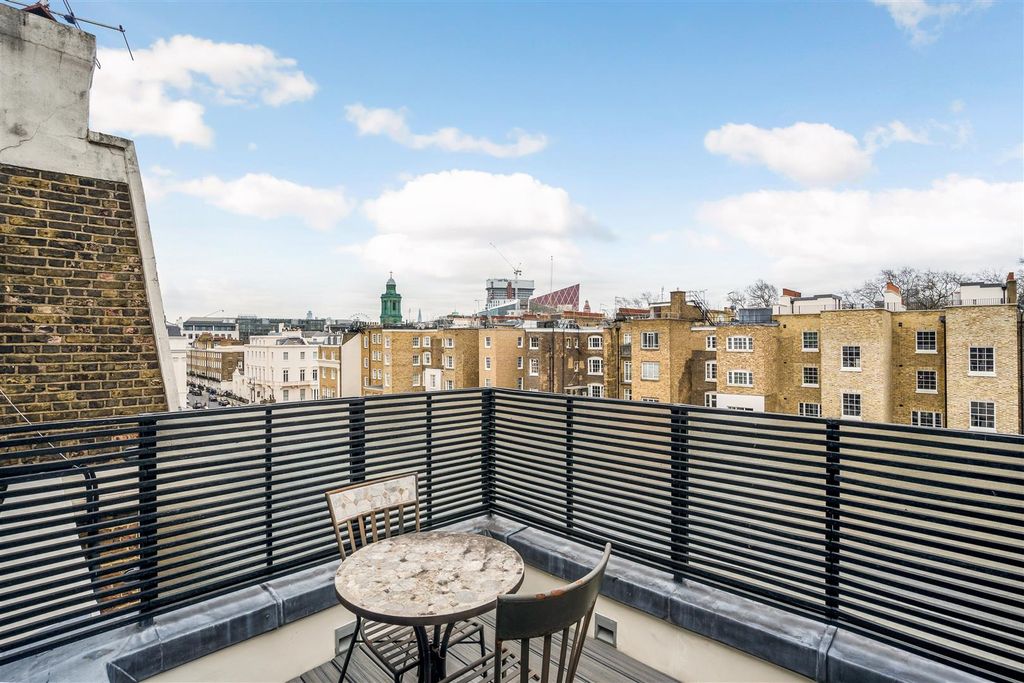 Property photo 1 of 16 63813_26C Eaton Place  (27).Jpg