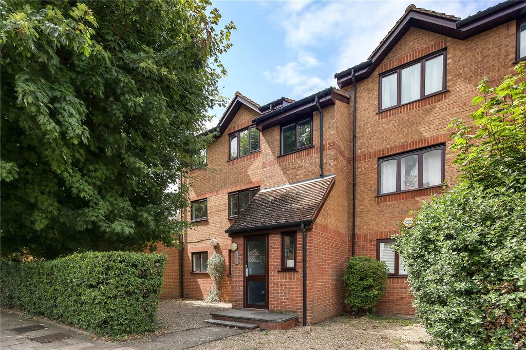 Property photo 1 of 3 Exterior