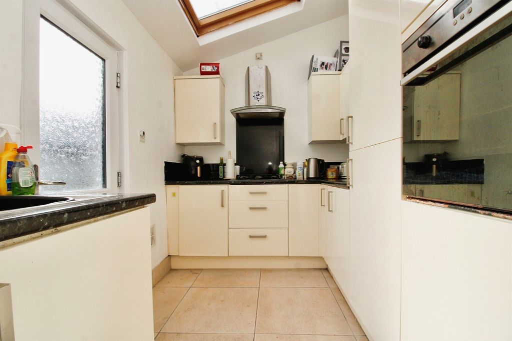 Property photo 2 of 15