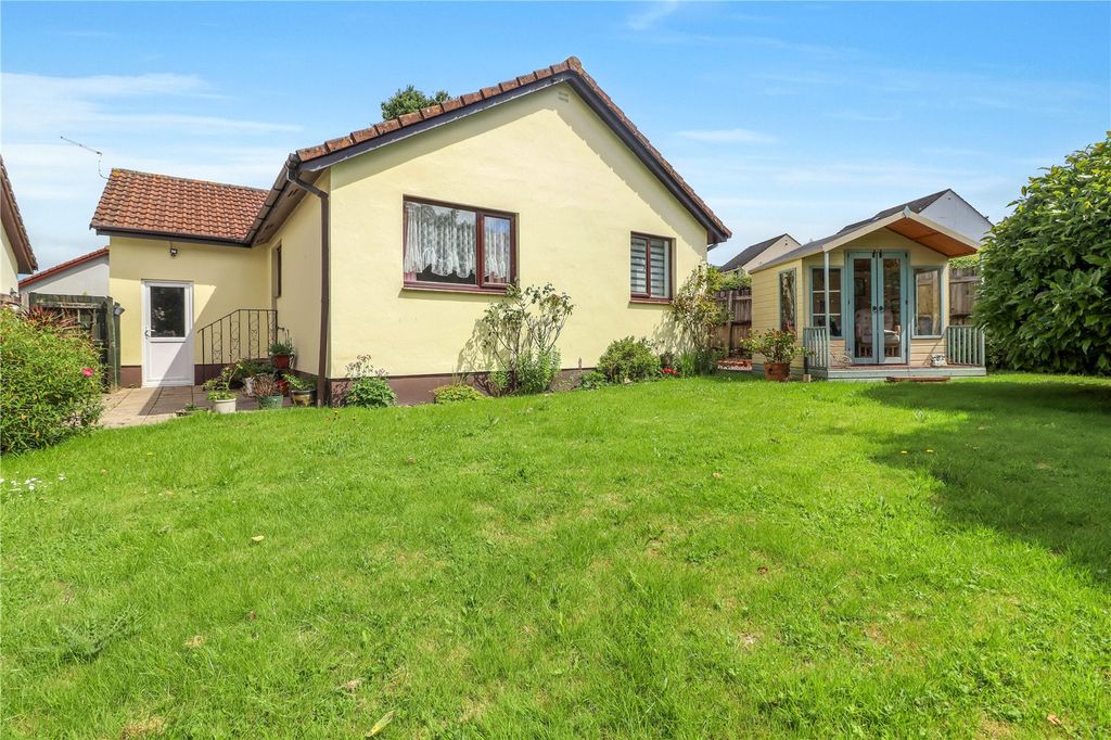 Property photo 3 of 17 Picture No. 35