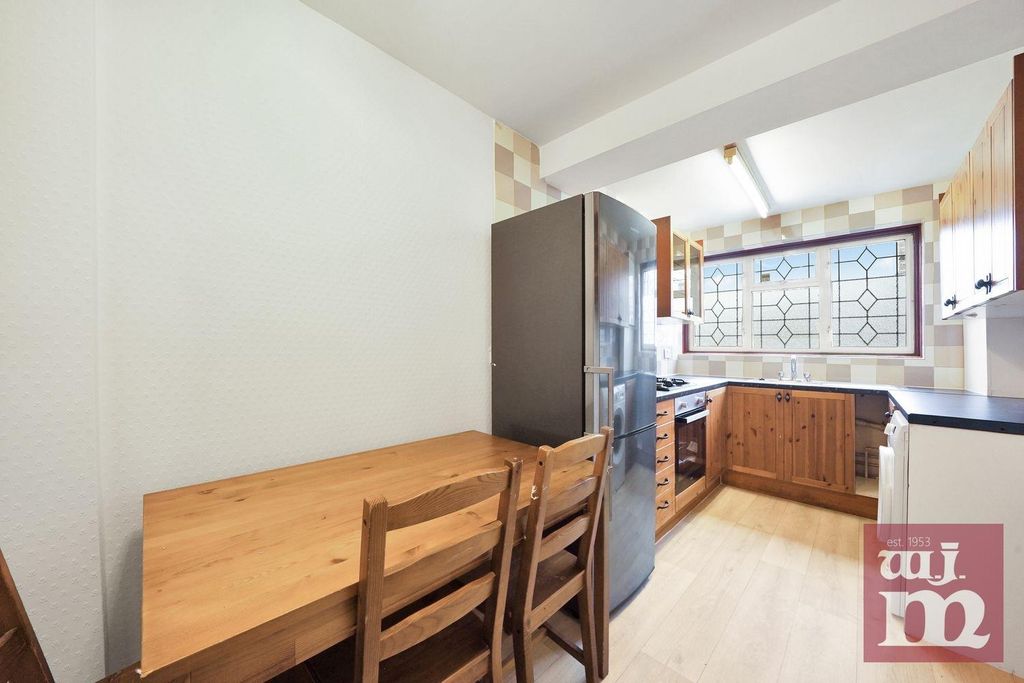 Property photo 2 of 11 Kitchen/Diner