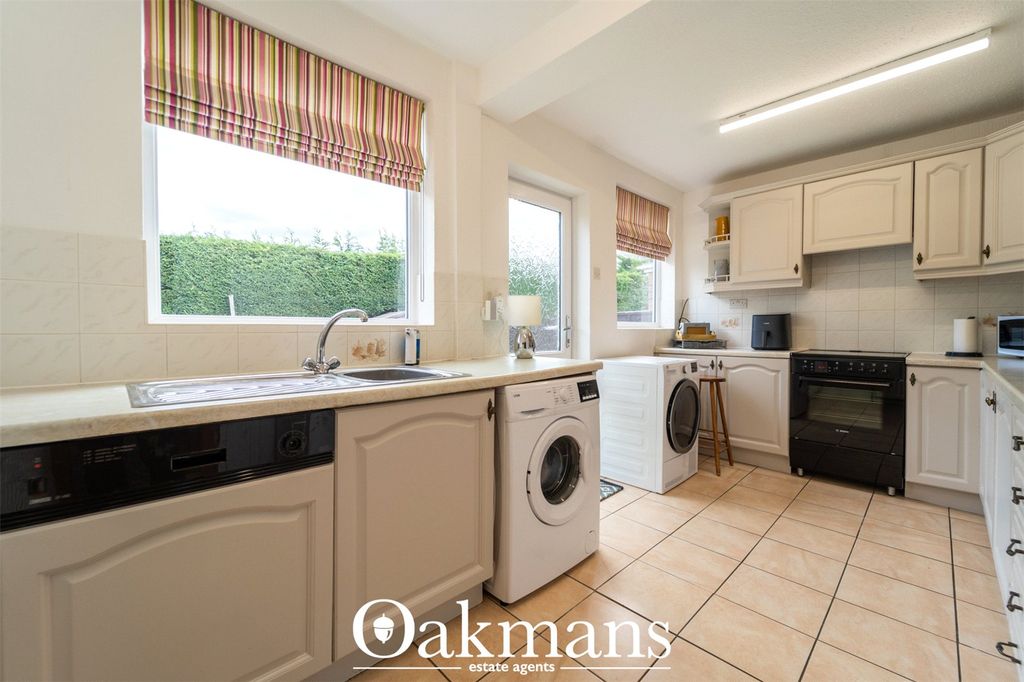 Property photo 2 of 30 Picture No. 29