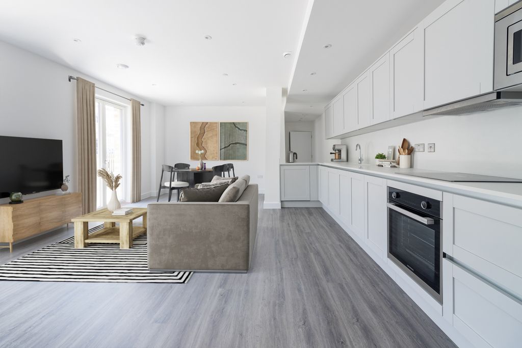 Property photo 1 of 6 Dury 397 007