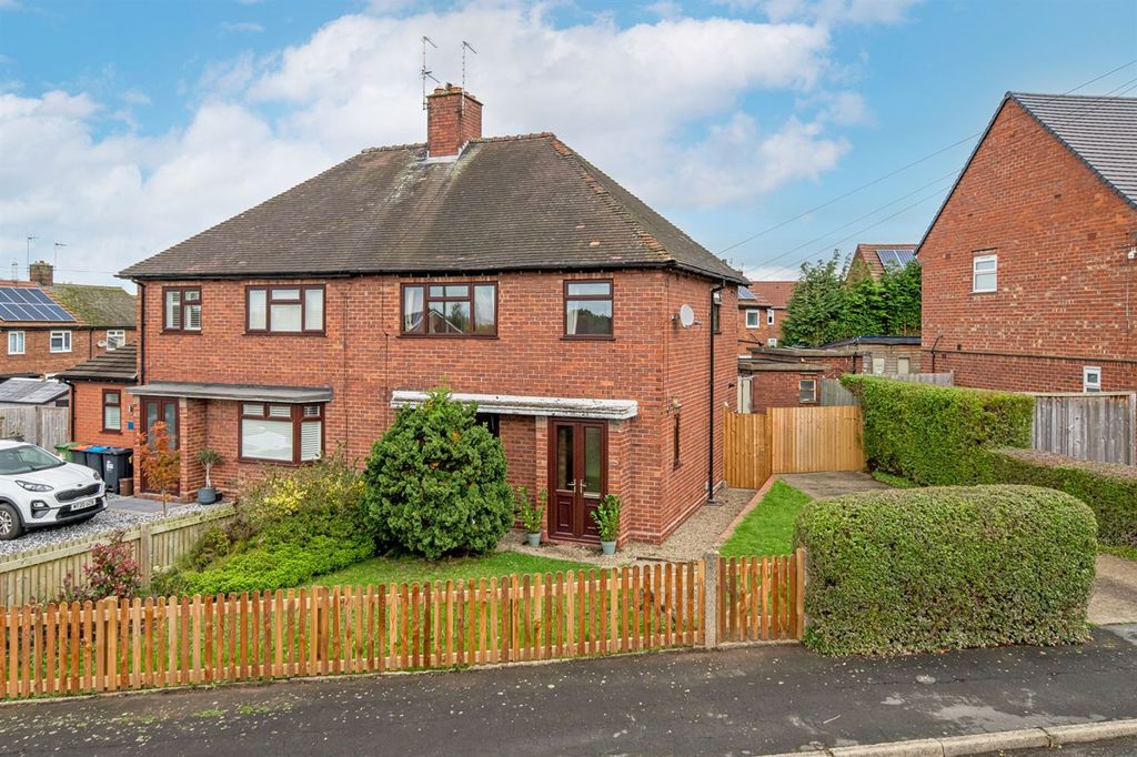 Property photo 1 of 15 (Main)