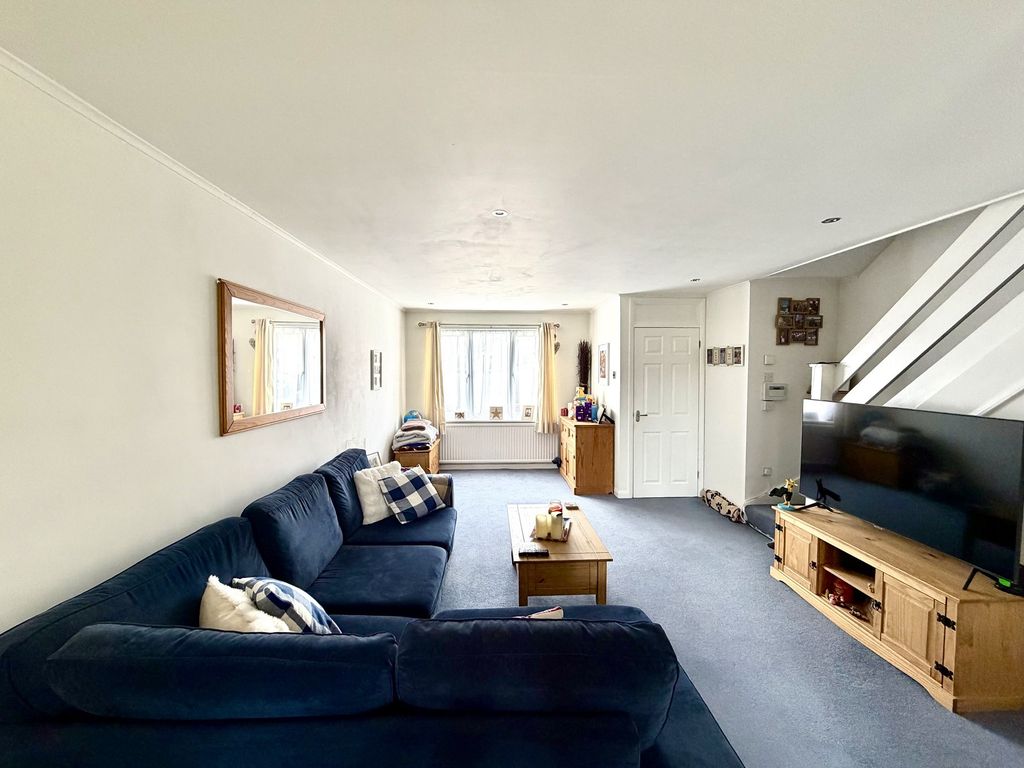 Property photo 2 of 14 Not Specified