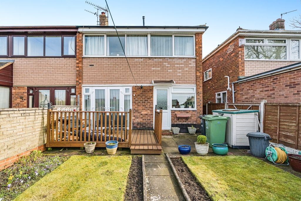 Property photo 2 of 17