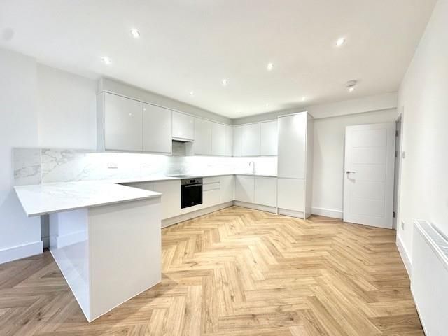 Property photo 2 of 11 Qq.Jpg