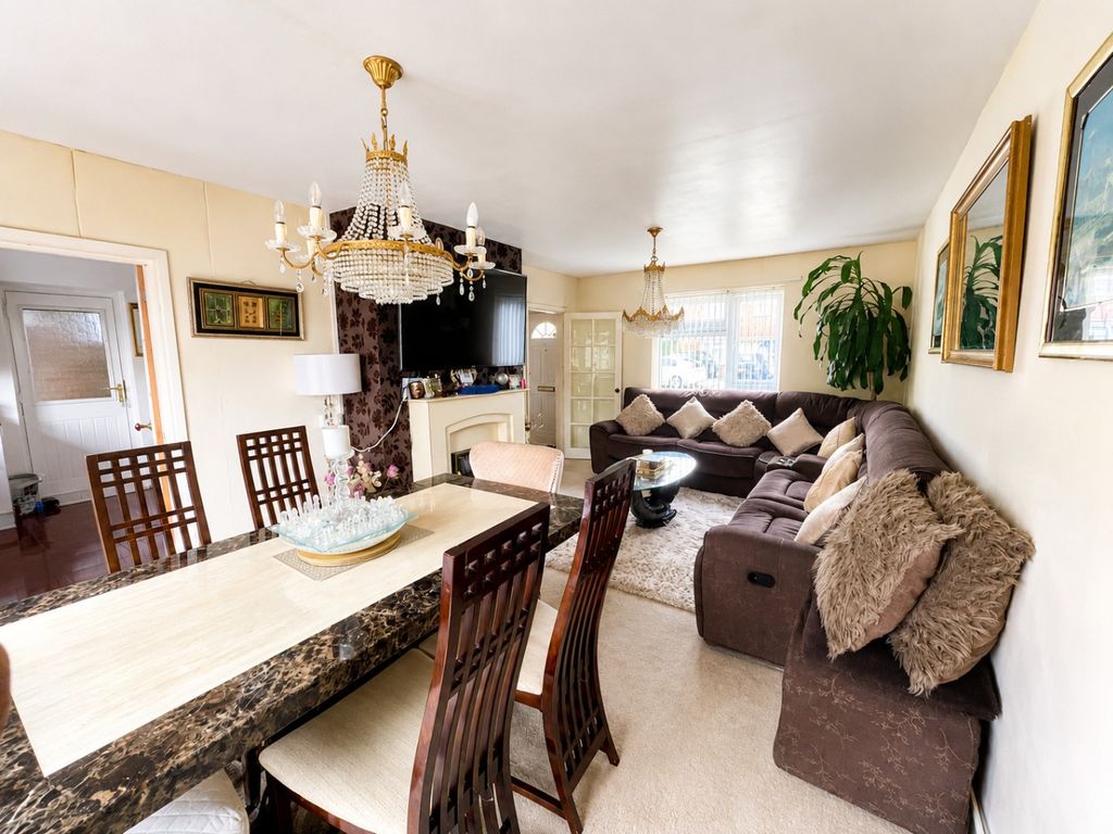 Property photo 2 of 7 5128591