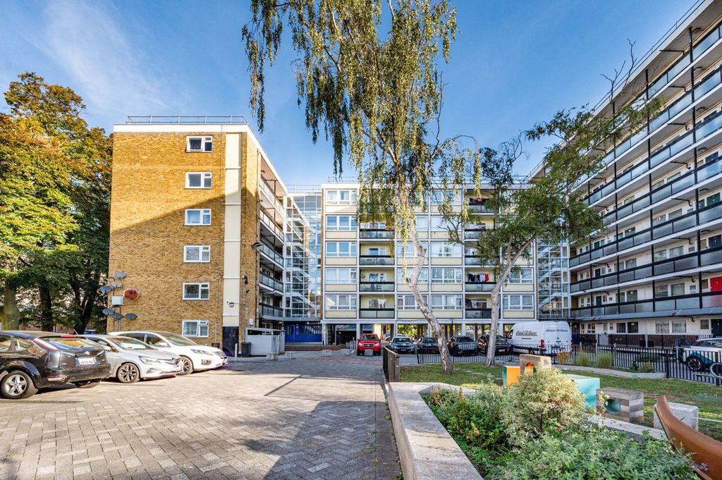 Property photo 2 of 14