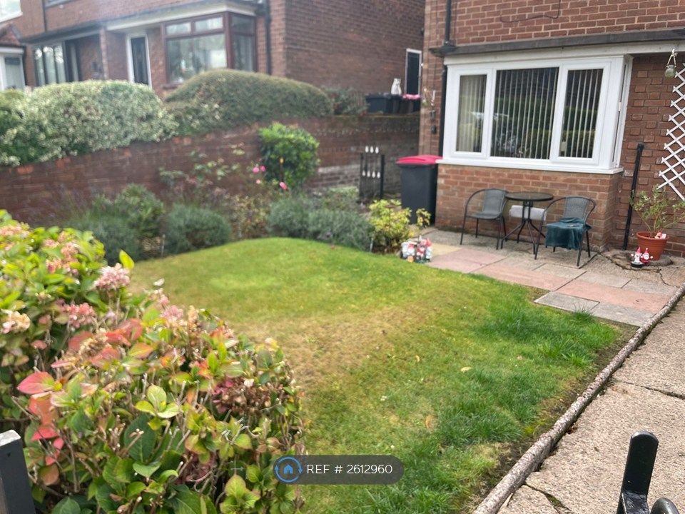 Property photo 2 of 21
