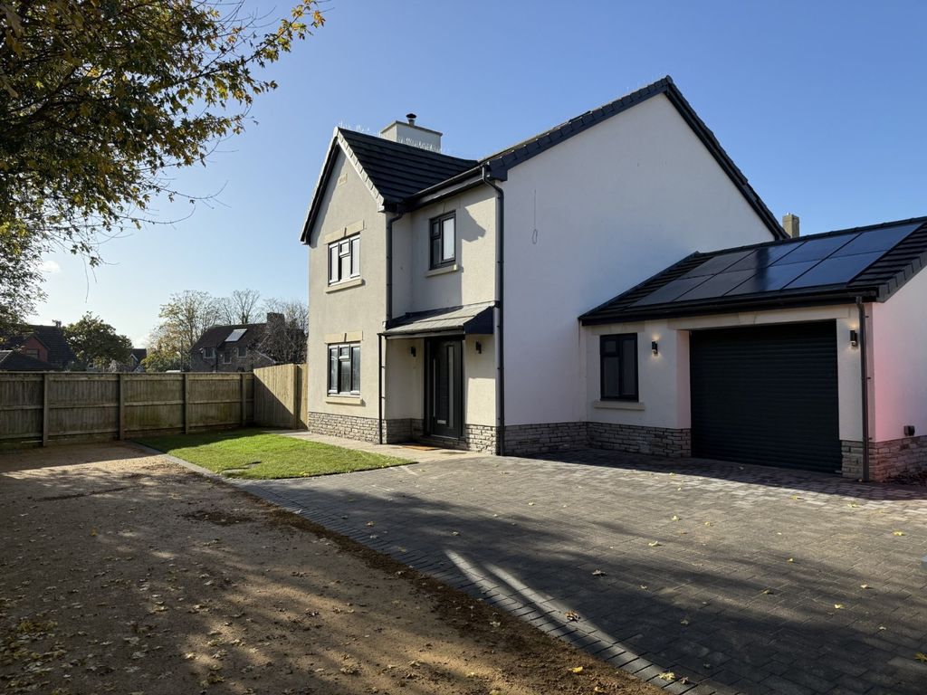 Property photo 1 of 24 Front