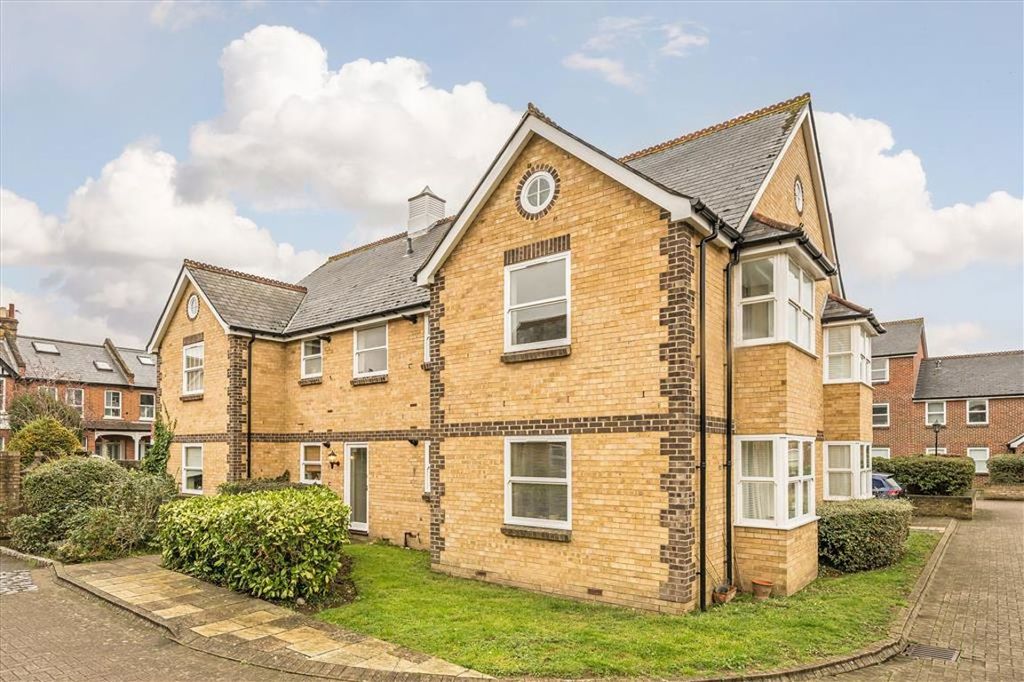 Property photo 1 of 6