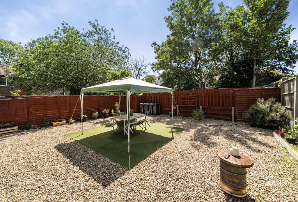 Property photo 1 of 19 1465540-2-6A10437...