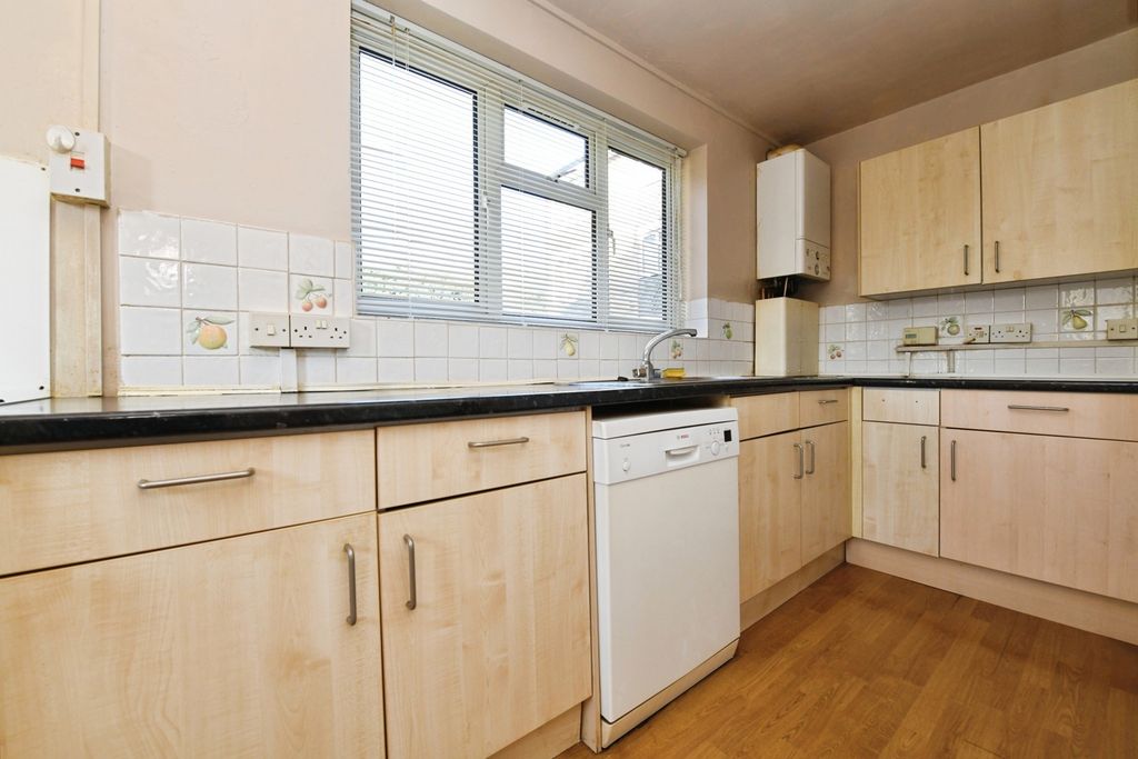 Property photo 2 of 14 Pbox-Img.Jpg