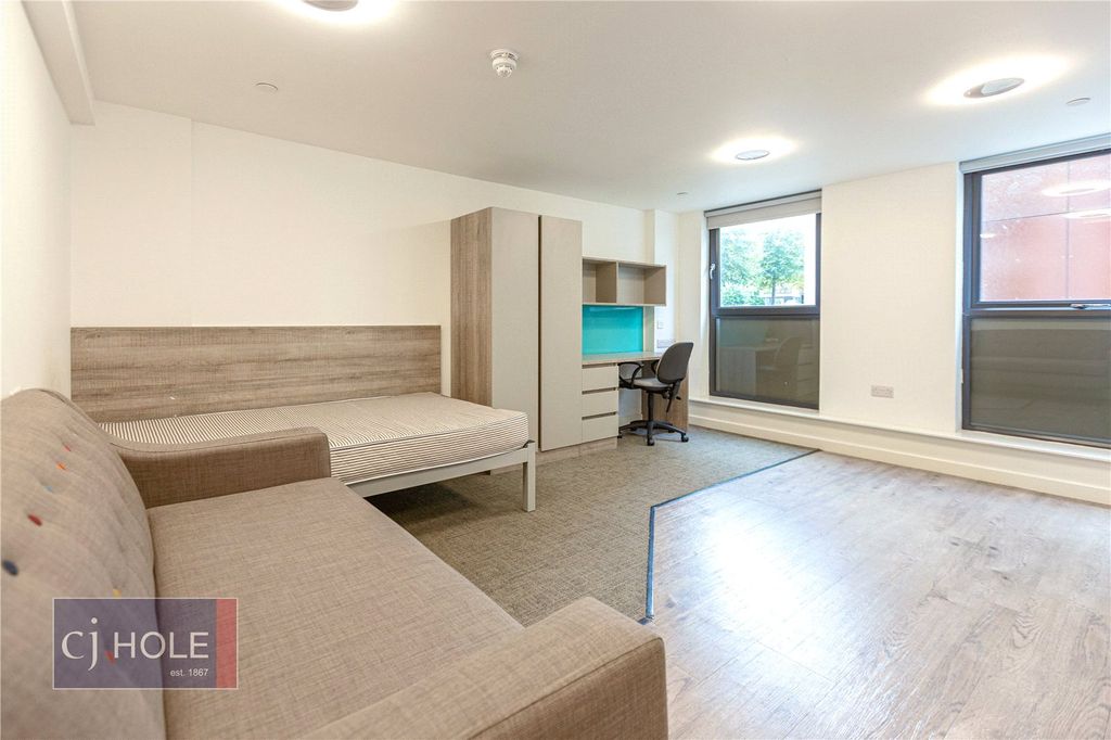 Property photo 1 of 12 Picture No. 30