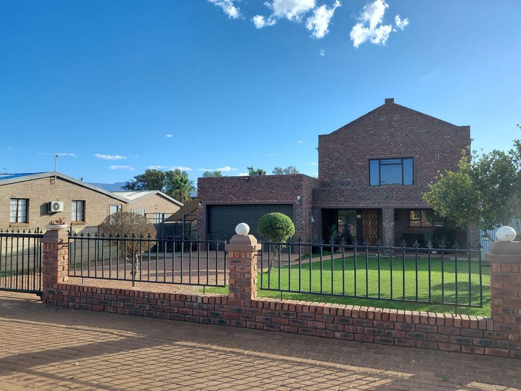 Property photo 1 of 42 1Sr1734809