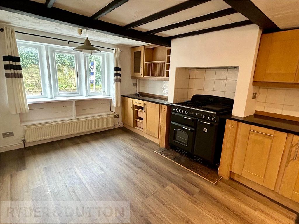 Property photo 2 of 13 Kitchen