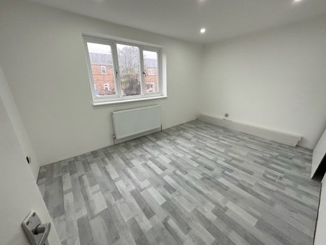 Property photo 3 of 9 Image