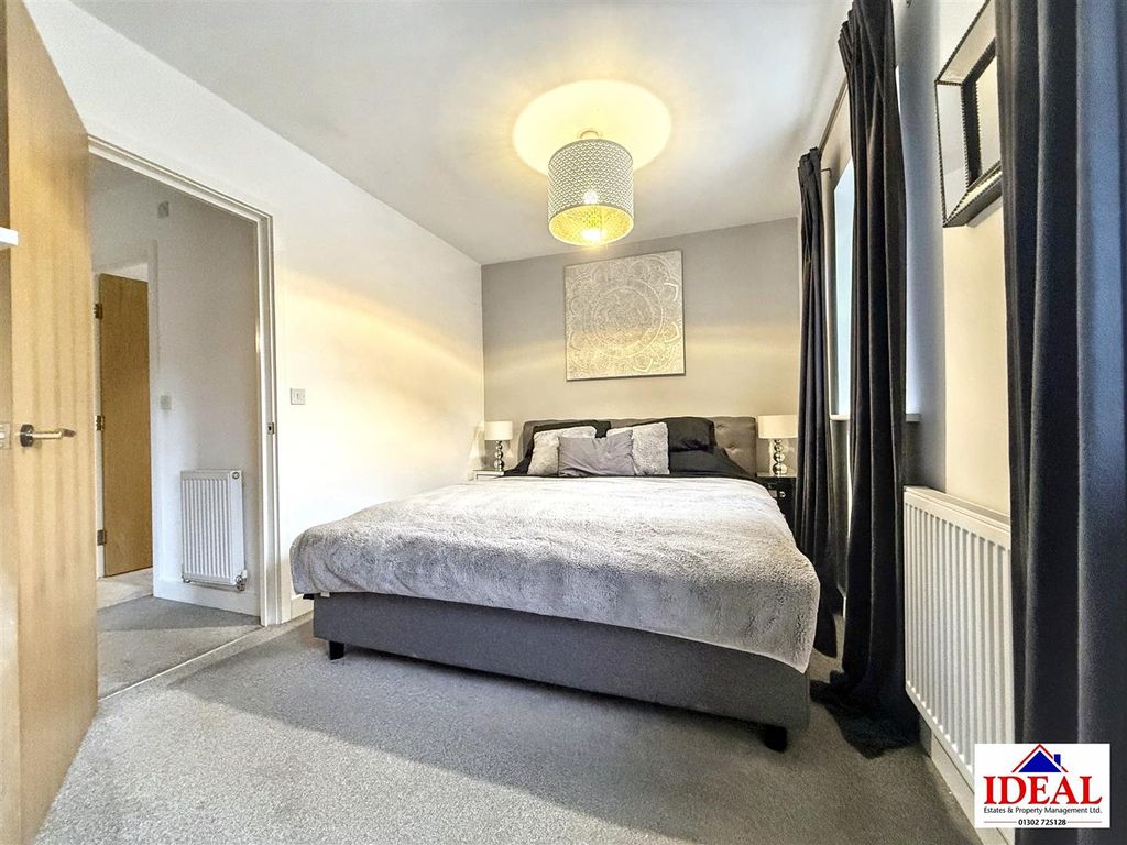 Property photo 2 of 16 Image00029.Jpg