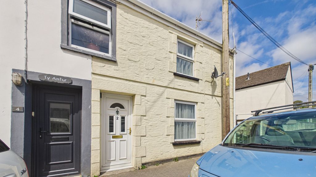 Property photo 1 of 9 Two Bedroom End Terrace Cottage For Sale