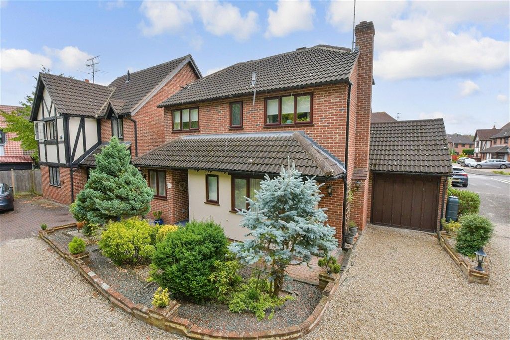 Property photo 3 of 14 External (Web)