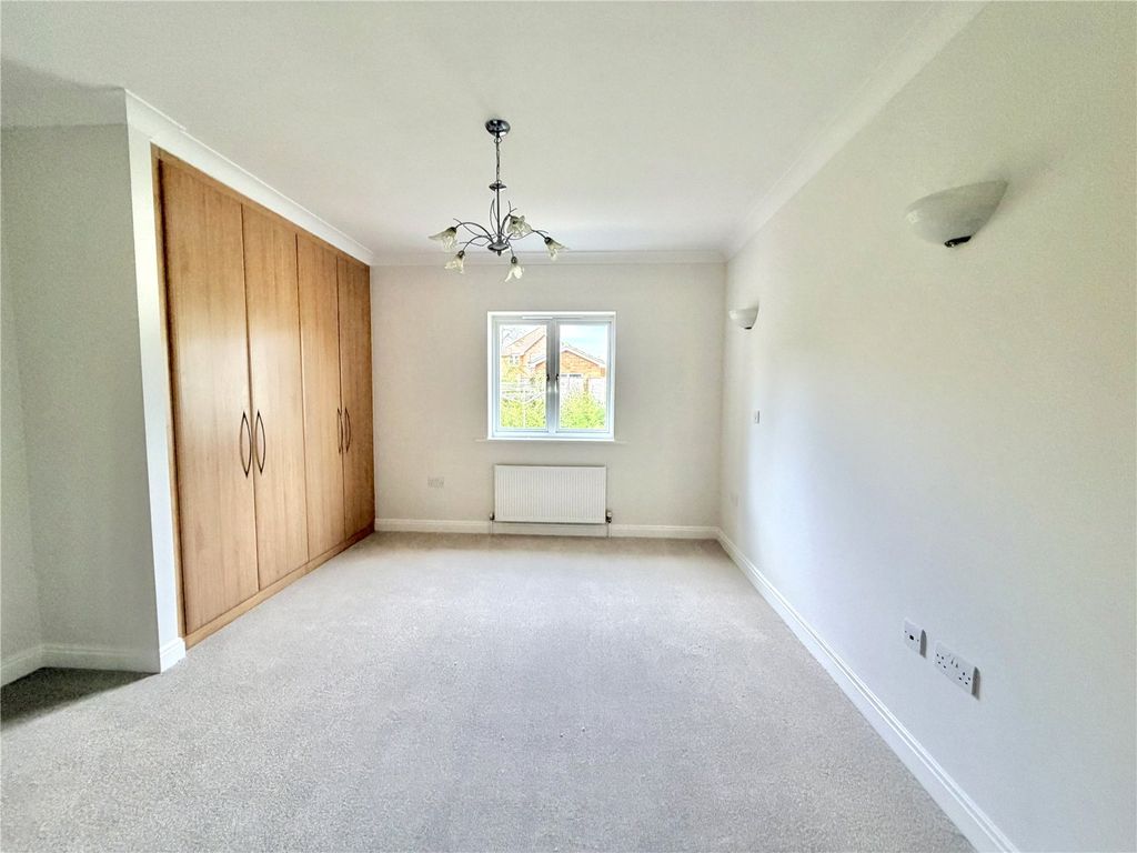Property photo 3 of 9 Picture No. 13
