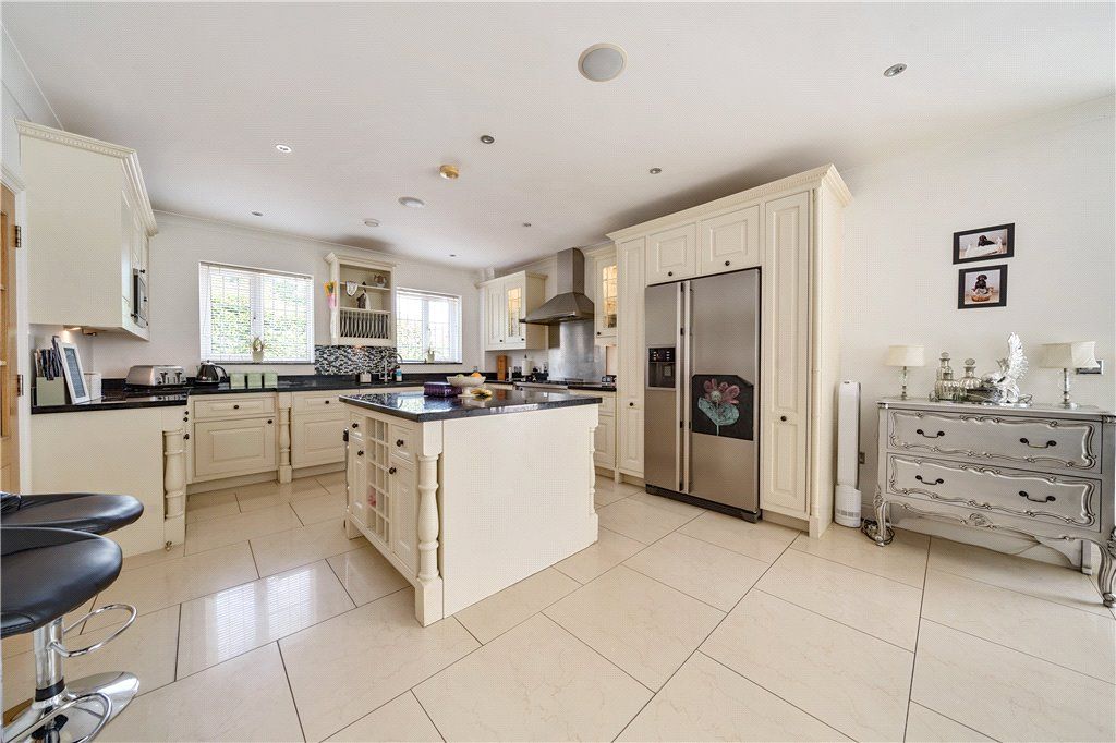 Property photo 3 of 27 Picture No. 05