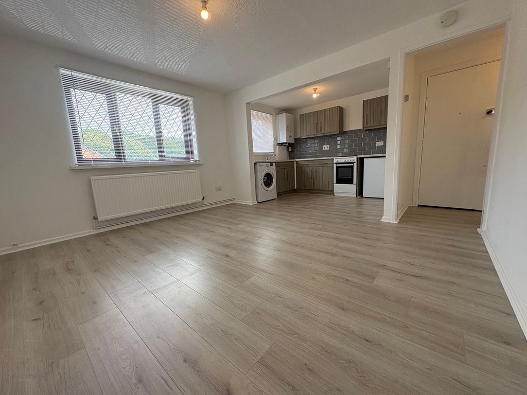 Property photo 1 of 6 Image