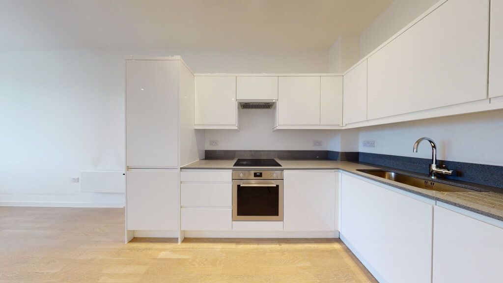 Property photo 2 of 13 Kitchen
