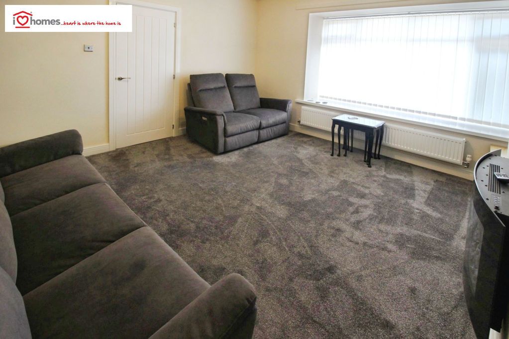 Property photo 3 of 21 Photo 9