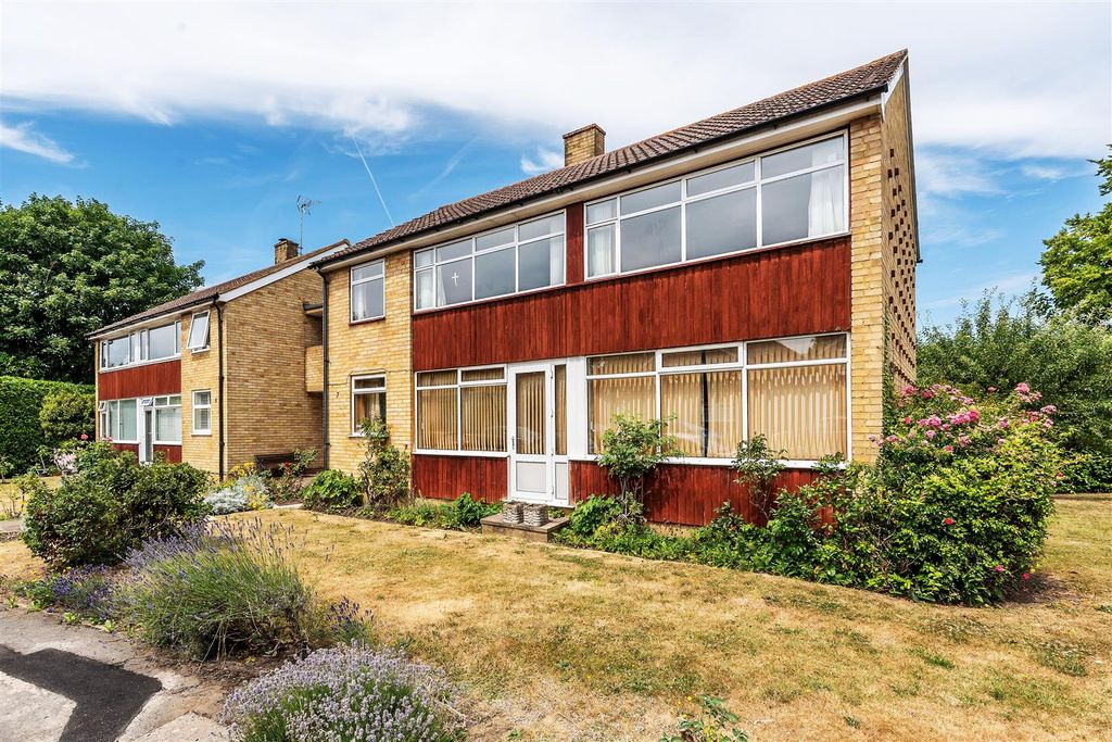 Property photo 1 of 10 8-Balquhain-Close-5-1.Jpg